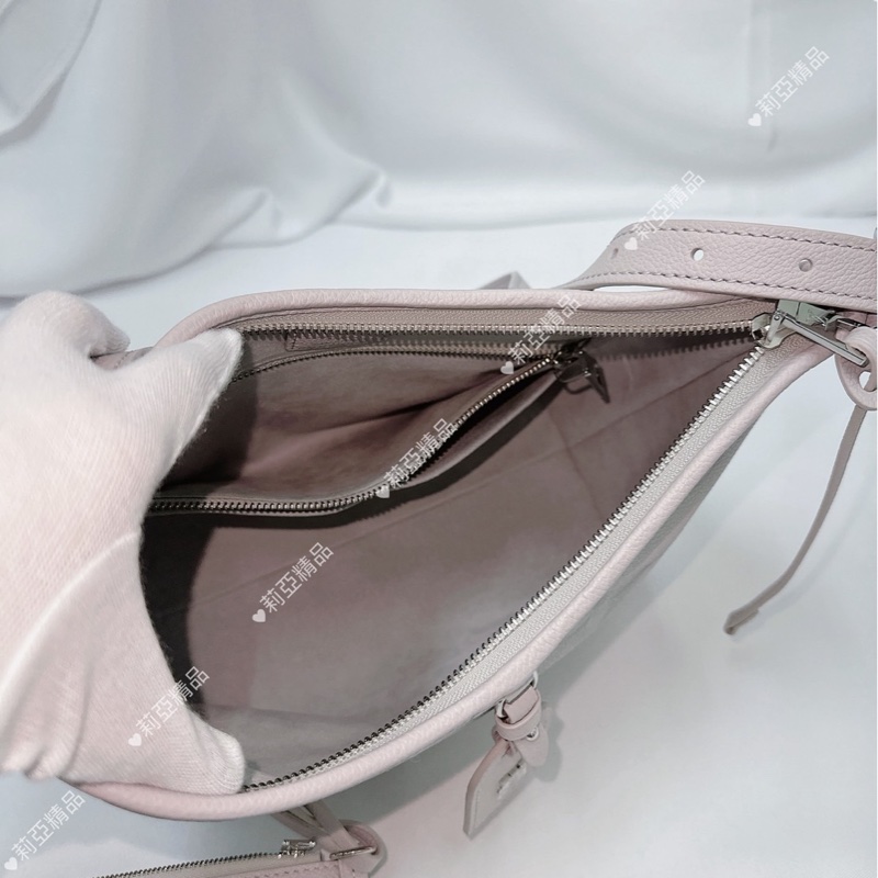莉亞精品♡LV M12917 CarryAll PM 二手-13