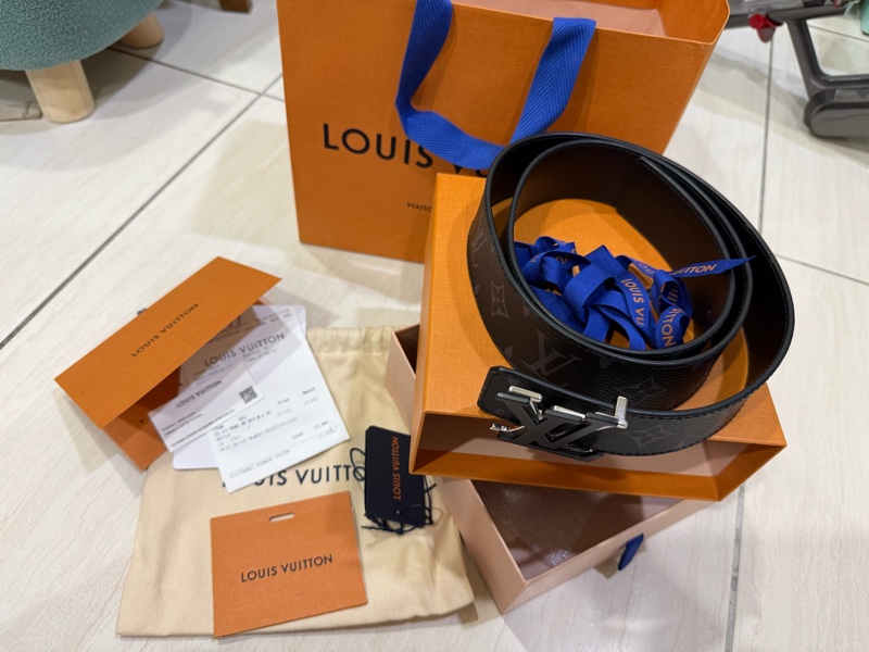 LV SHAKE 40毫米皮帶-3