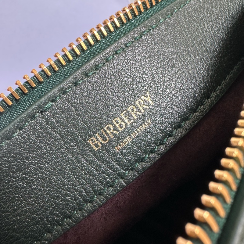 Burberry Knight 騎士包全新原價$89000(實背超帥✨)-2