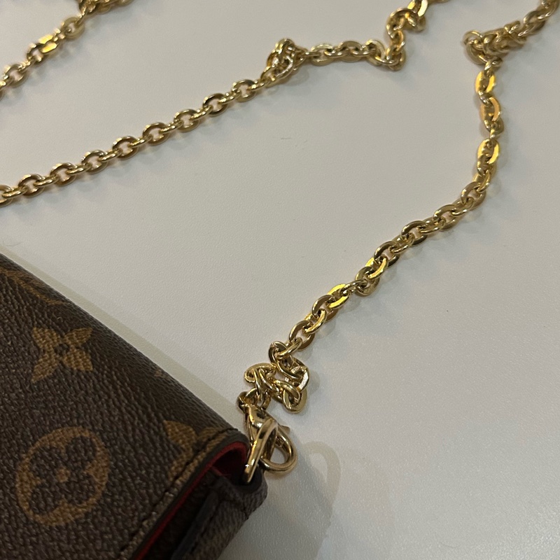 LOUIS VUITTON Félicie Pochette信封包-10