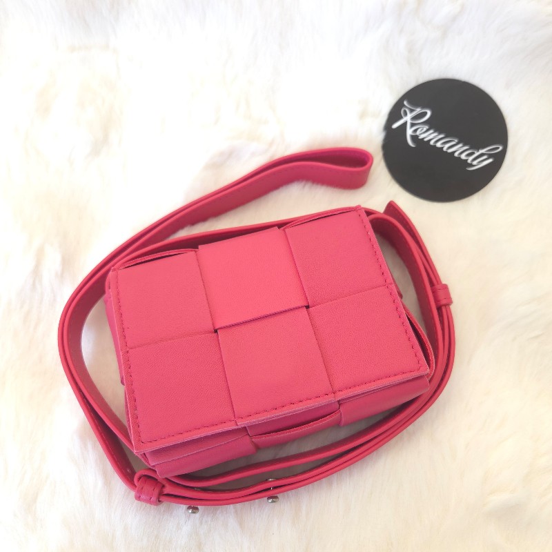 Bottega Veneta Cassette mini 編織斜背包 桃紅-0