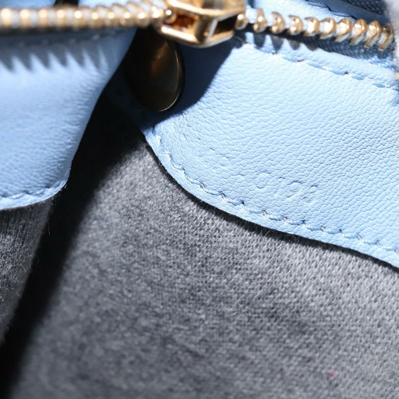 【日本直送】CELINE Trio 肩背包 皮革 淺藍色 金色 正品 BA5615-11
