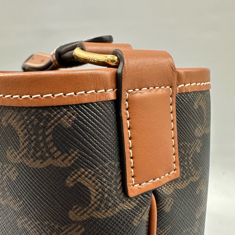 Celine 191442 老花凱旋門金釦水桶包TRIOMPHE BUCKET-23