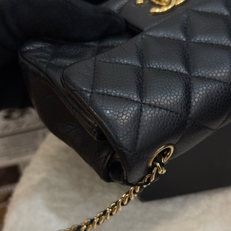(稀有釋出)Chanel coco17 extra mini 黑金荔枝皮-9