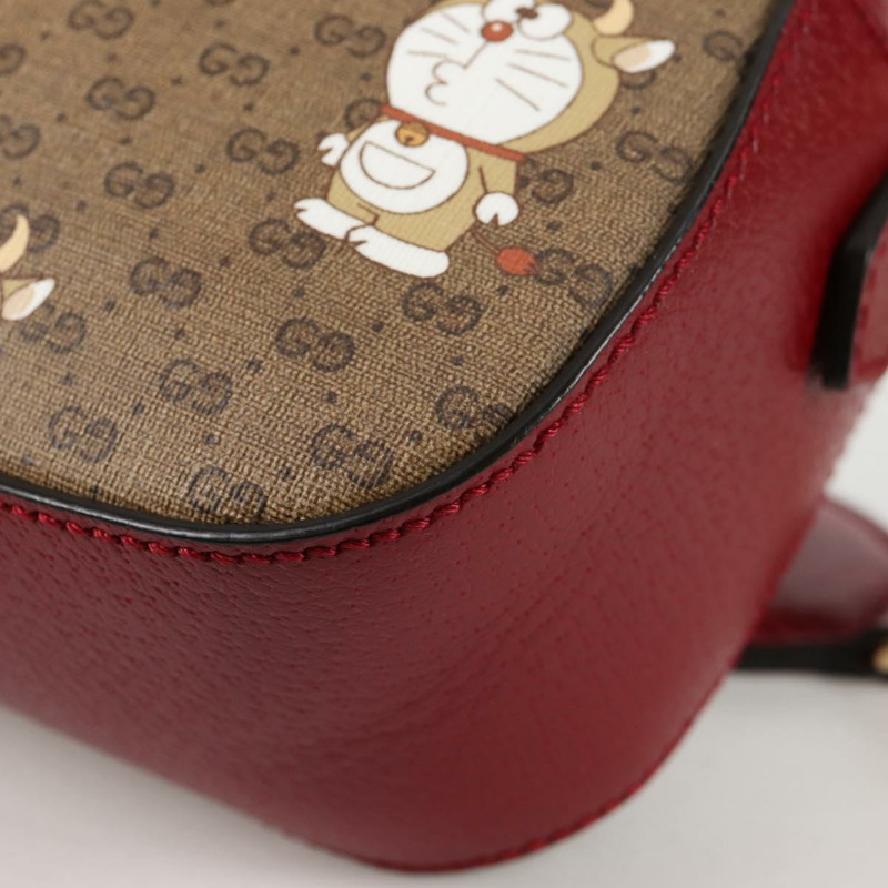 【日本直送】GUCCI Micro GG Supreme 哆啦 A 夢合作款包款 PVC 米色 574886 正品 137235M-13