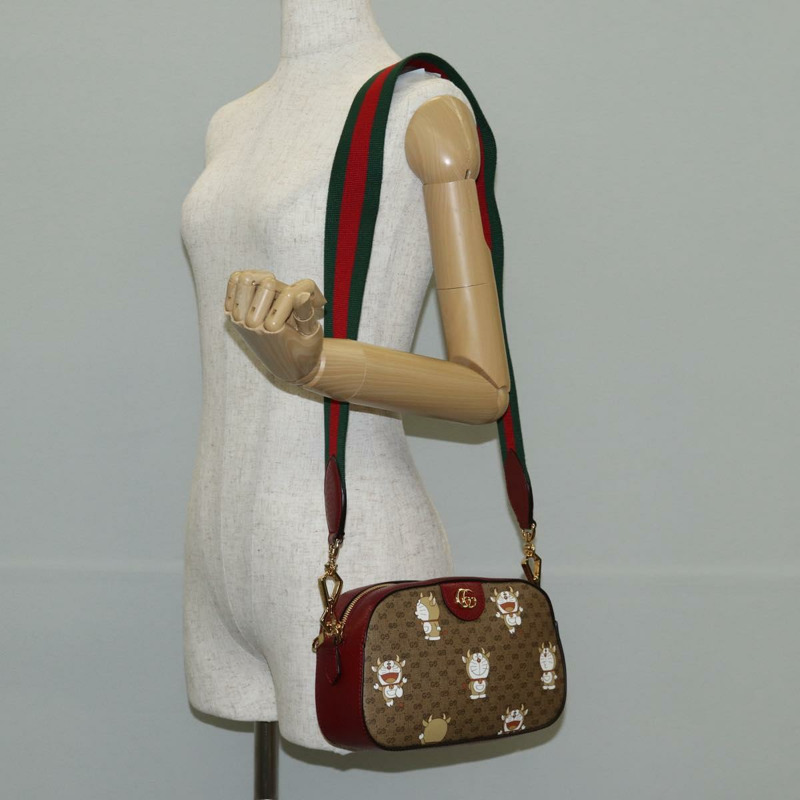 【日本直送】GUCCI Micro GG Supreme 哆啦 A 夢合作款包款 PVC 米色 574886 正品 137235M-23