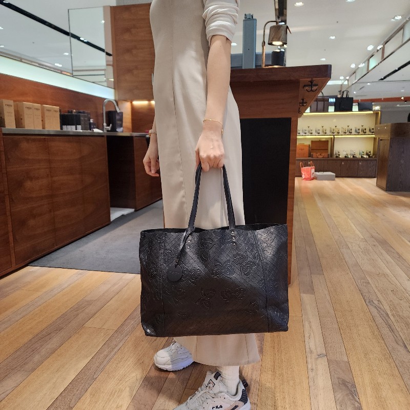 Bottega Veneta牛皮印花托特包-9