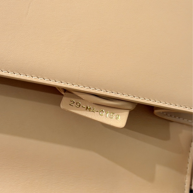 經典Dior蒙田 藕粉色🧨牛皮Montaigne ✅請詳閱商品描述-10