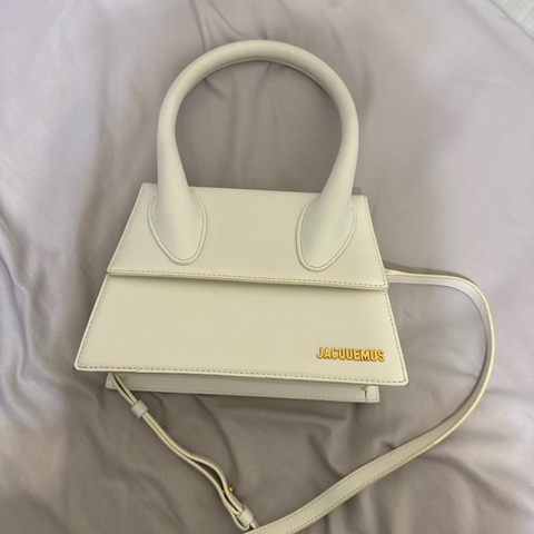 Jacquemus 白色肩背/手提/斜背三用包 尺寸Medium