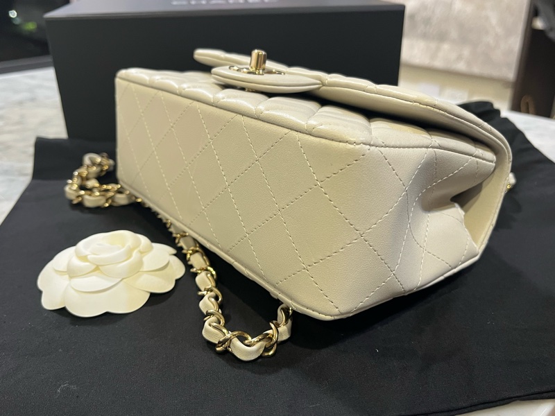 Chanel mini classic flap 20淺灰色 全新-5