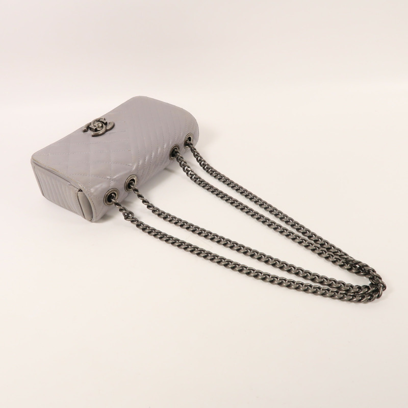 CHANEL 牛皮皮革Chain Shoulder銀扣鏈帶肩背袋-8