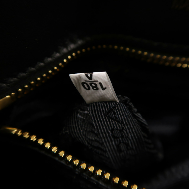 PRADA 尼龍/皮革Shoulder Bag金扣肩背袋-7