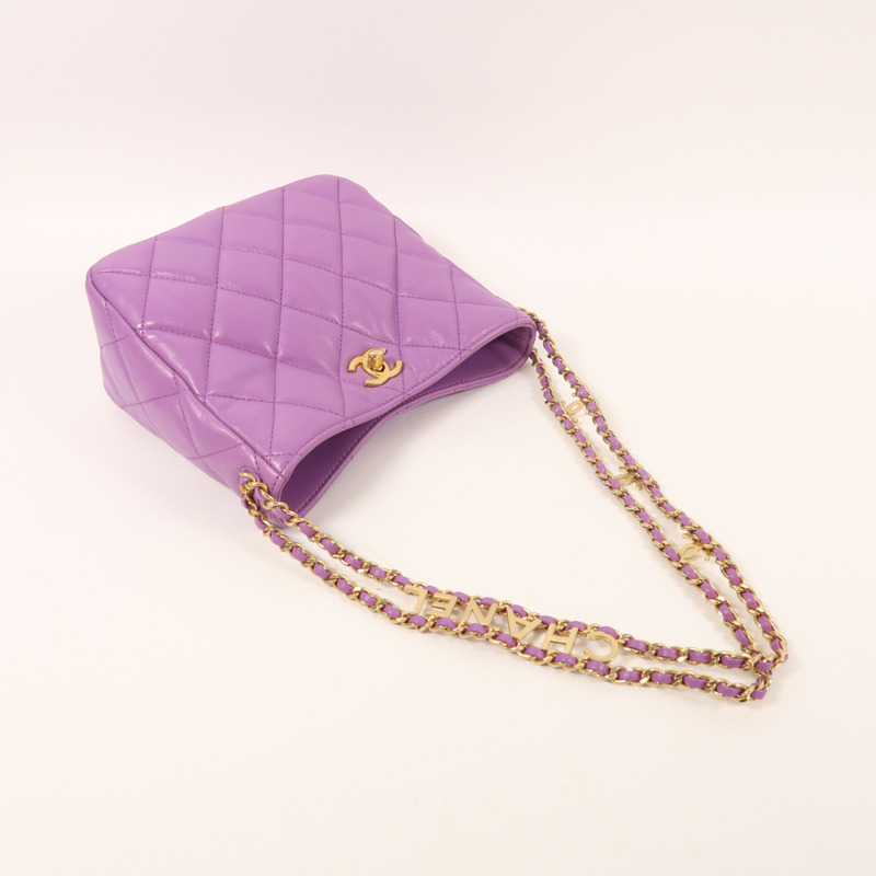 CHANEL 羊皮皮革Pick Me Up Hobo Bag金扣肩背袋-7