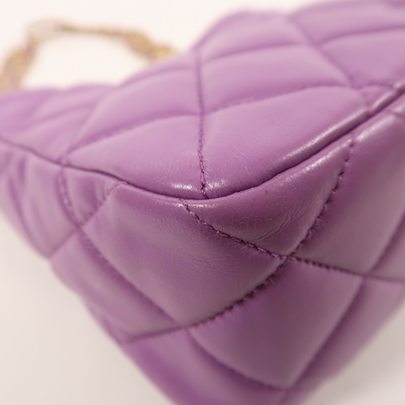 CHANEL 羊皮皮革Pick Me Up Hobo Bag金扣肩背袋-11