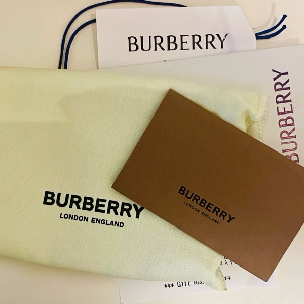Burberry Lola 縫衍款羊皮零錢卡包(絕美灰)-26