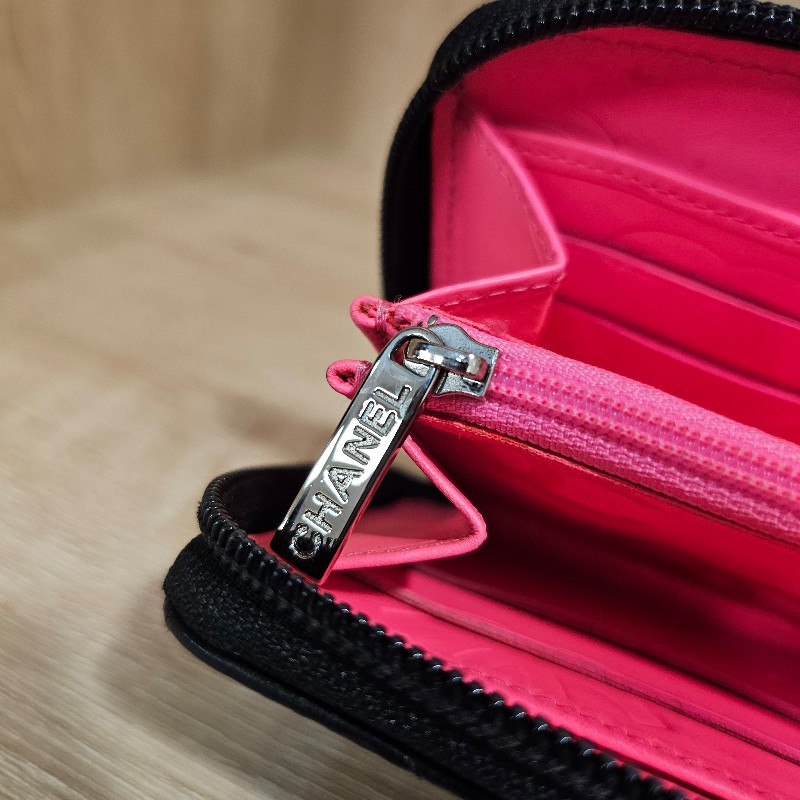 [絕版品好物件😊] Chanel 黑牛皮菱格康朋銀釦拉鏈長夾-11