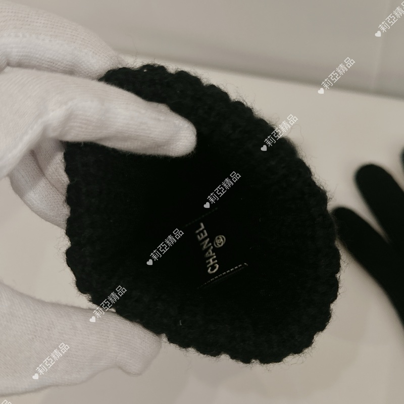 莉亞精品♡ Chanel白logo黑底手套 二手美品-5