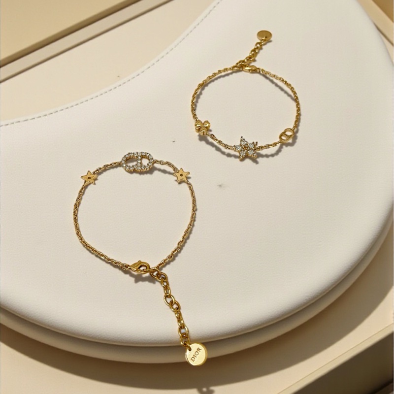 莉亞精品♡Dior 雙層星星手鍊 九新美品-0