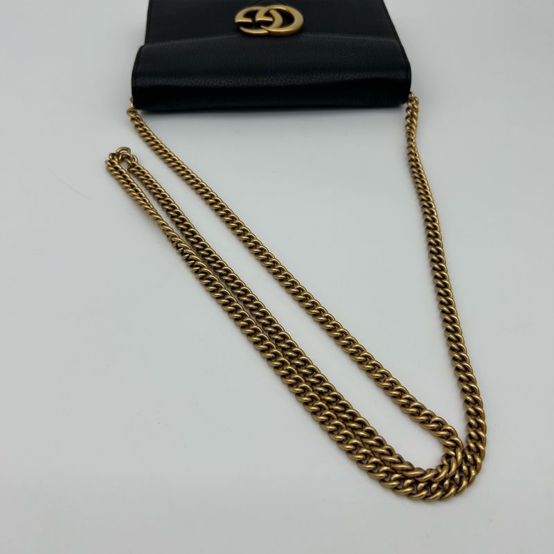 「JL精品代購」9新Gucci黑金牛皮馬蒙信封woc鏈條包-9