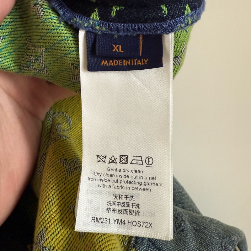 LOUIS VUITTON LV 彩色滿logo牛仔短袖襯衫-3