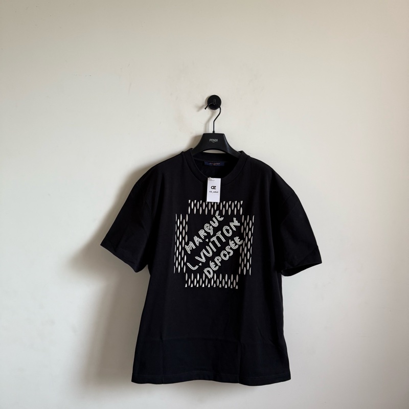 Louis Vuitton LV菲董黑色珍珠刺绣字母短袖-0