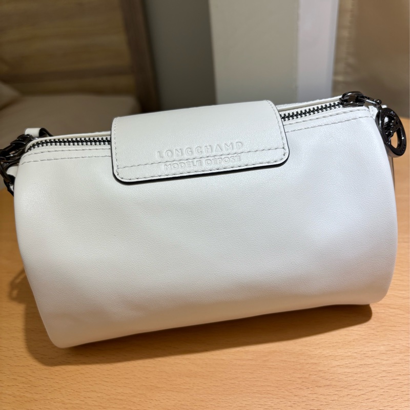 Longchamp Le Pliage Xtra 圓筒包 白-1