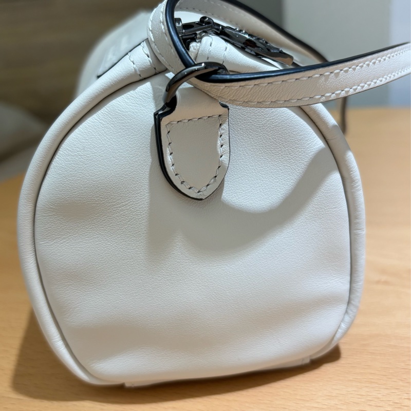 Longchamp Le Pliage Xtra 圓筒包 白-4
