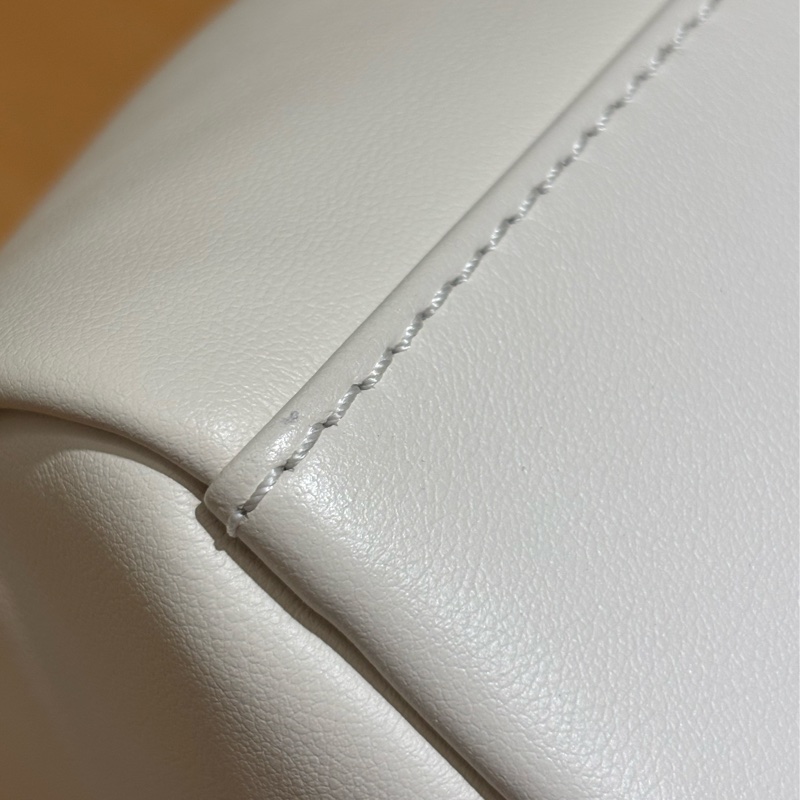 Longchamp Le Pliage Xtra 圓筒包 白-14