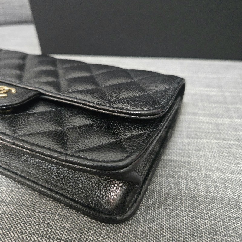 香奈兒 Chanel 黑色荔枝金釦 掀蓋包 手機包-20