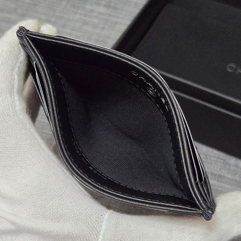 CHANEL 25c So black
雙 C logo 薄型卡片夾 卡夾 卡包-12