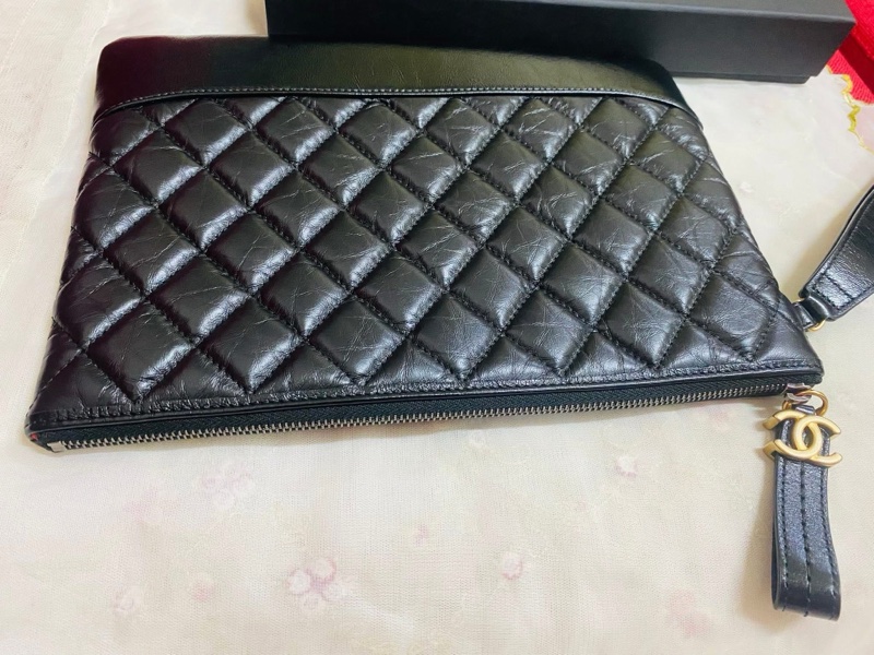 Chanel 流浪手拿包-9