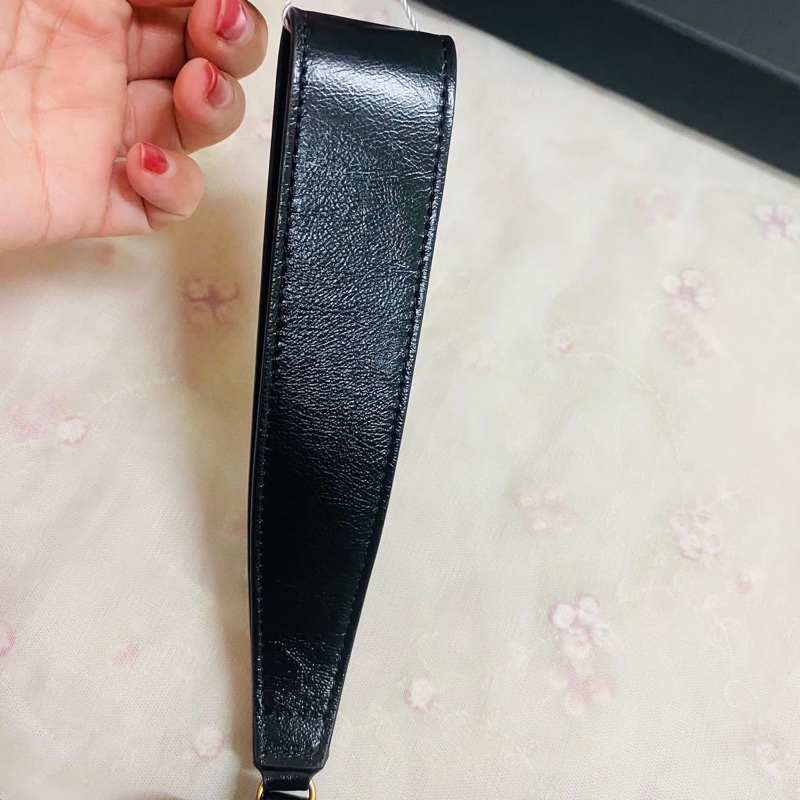 Chanel 流浪手拿包-19