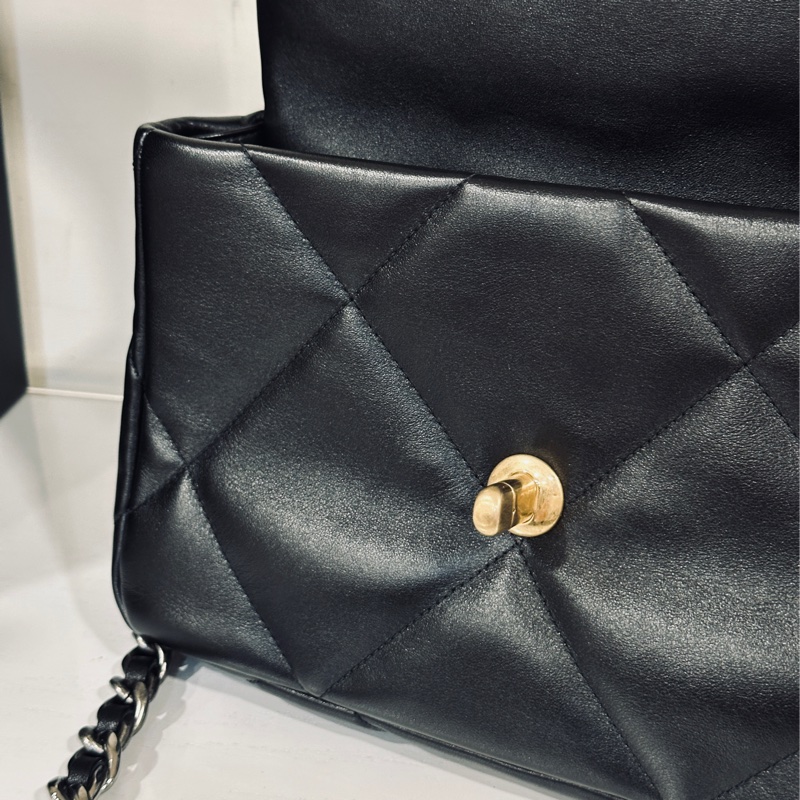 🈶22年台灣購證 #全新 #芯片款全網最低 香奈兒黑金19bag小號 #全配🉑送禮-25