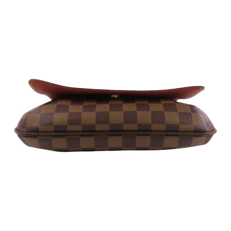 LOUIS VUITTON Damier Ebene Musette Tango金扣肩背袋-3