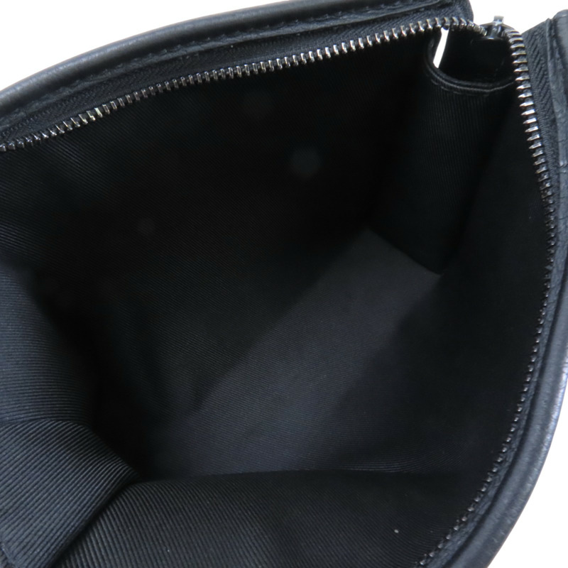 LOUIS VUITTON Monogram Shadow Gaston Wearable肩背袋-4
