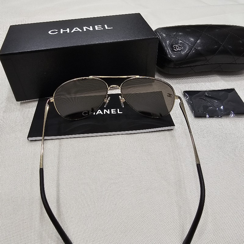Chanel 太陽眼鏡(男.女通用)-1