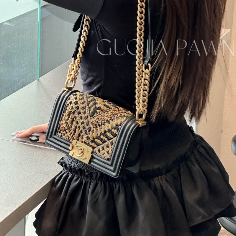 CHANEL/香奈兒 LEBOY 金屬翻蓋 小牛皮 口蓋包 小號 黑金拼色 肩背包-1