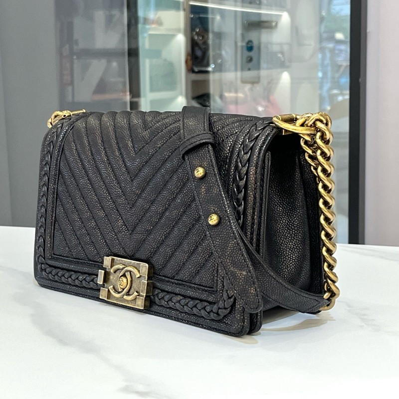 Chanel 香奈兒 Leboy 限定幻彩宮廷系列 幻彩鎏金➕暗夜蘭交織 V紋 荔枝牛皮 金扣 中號25 限量編織款 肩背包-2