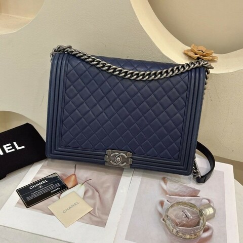 Chanel leboy 藍銀 大號 30cm 荔枝羊皮 肩背包