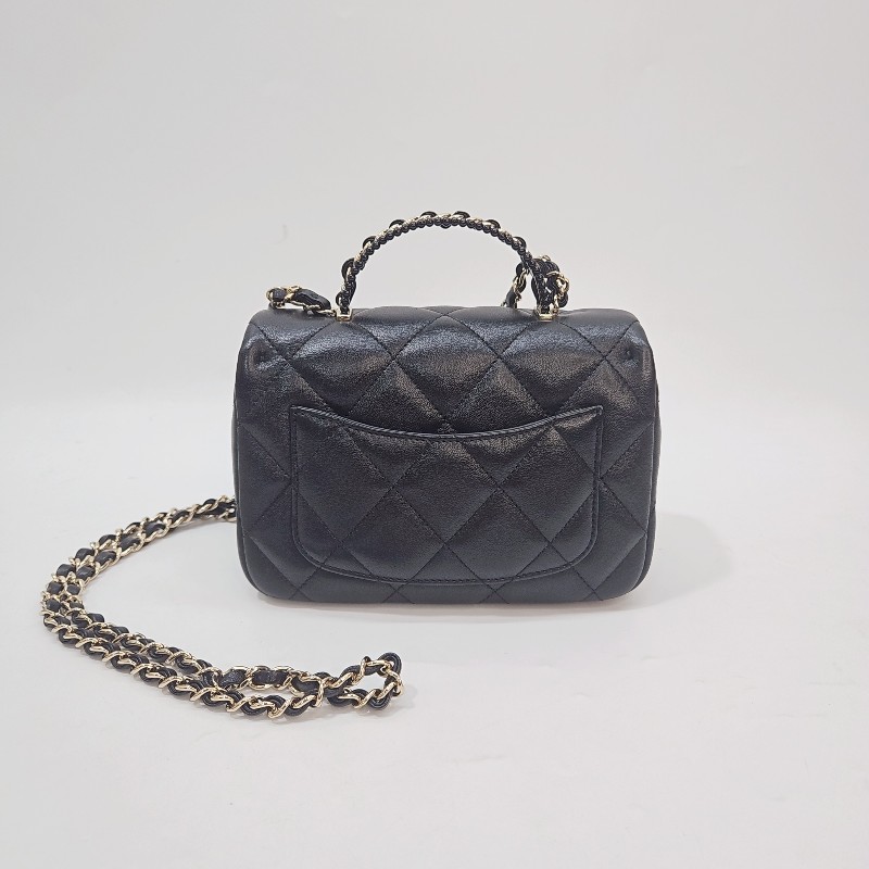 CHANEL 黑羊皮淡金扣黑珍珠拼皮穿鏈斜背包-1