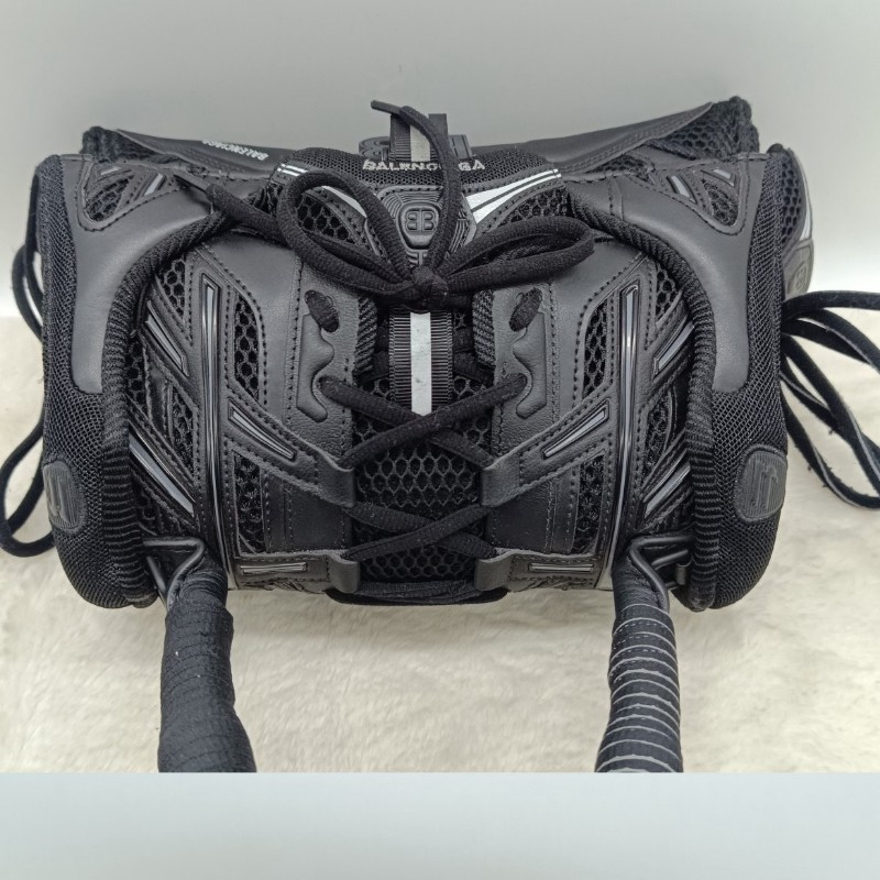 Balenciaga 巴黎世家 hourglass 球鞋带绑設計黑扣 沙漏包 小號 黑色 肩背包斜背包手提包-4