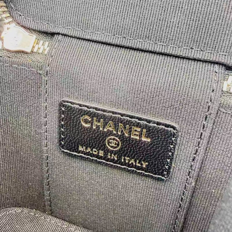CHANEL clutch with chain 21K羊皮盒子包-6