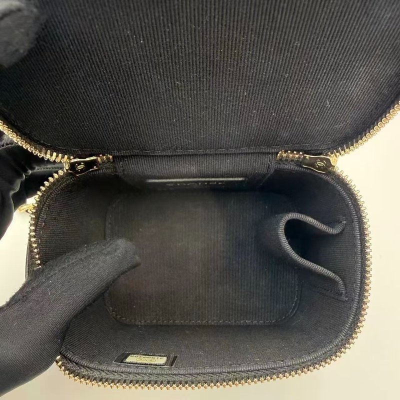 CHANEL clutch with chain 21K羊皮盒子包-7