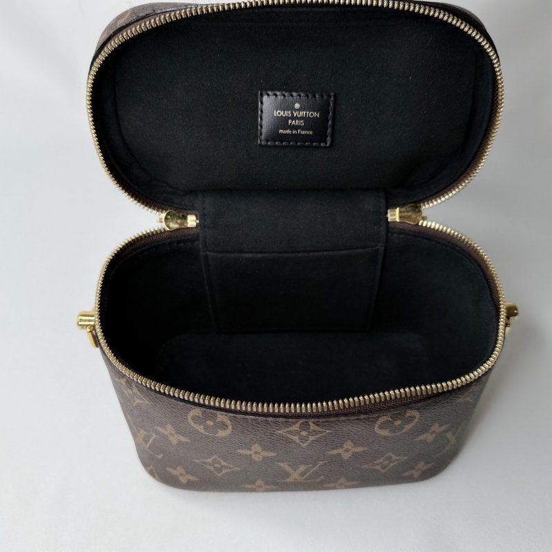 LV Vanity PM鏈帶化妝箱包-4