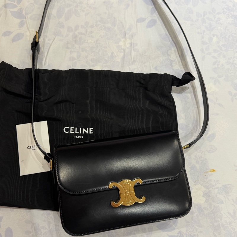 Celine🇫🇷Lisa同款經典凱旋門TRIOMPHE中手袋-0