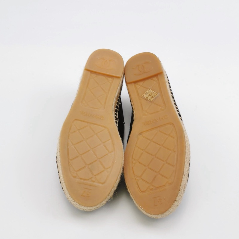 全新Chanel 翻毛皮珍珠雙C Logo漁夫鞋37碼-5