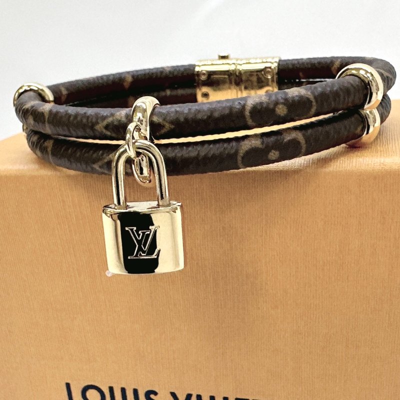 LV 全新Keep It Twice手環-3