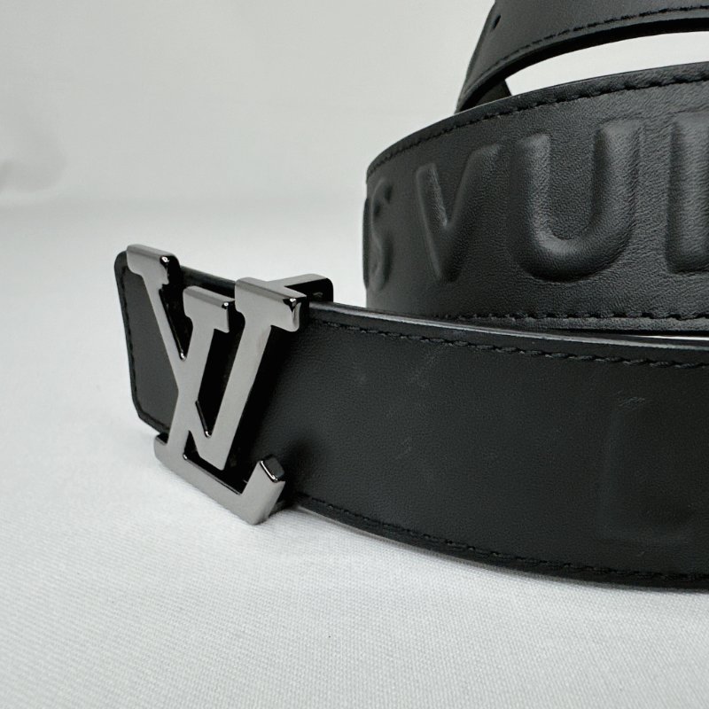 LV Aerogram浮雕字母雙面皮帶-7