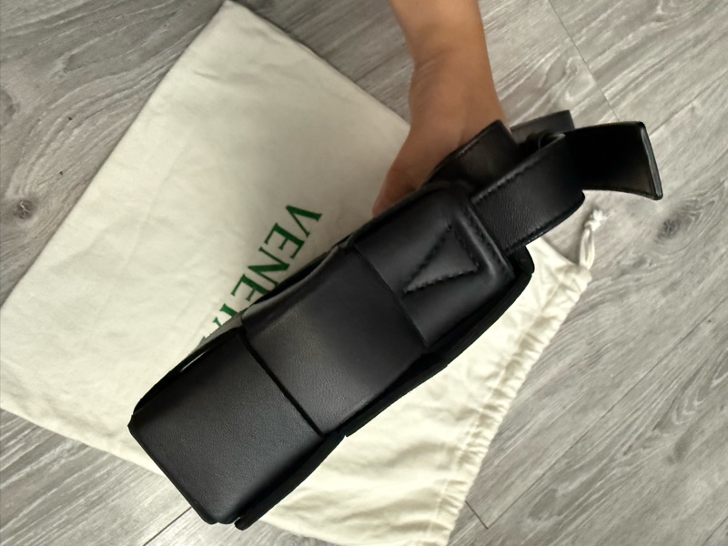 bottega veneta cassette 經典15格-3
