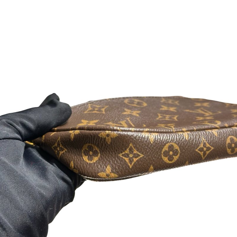 LV MULTI POCHETTE BAG-5